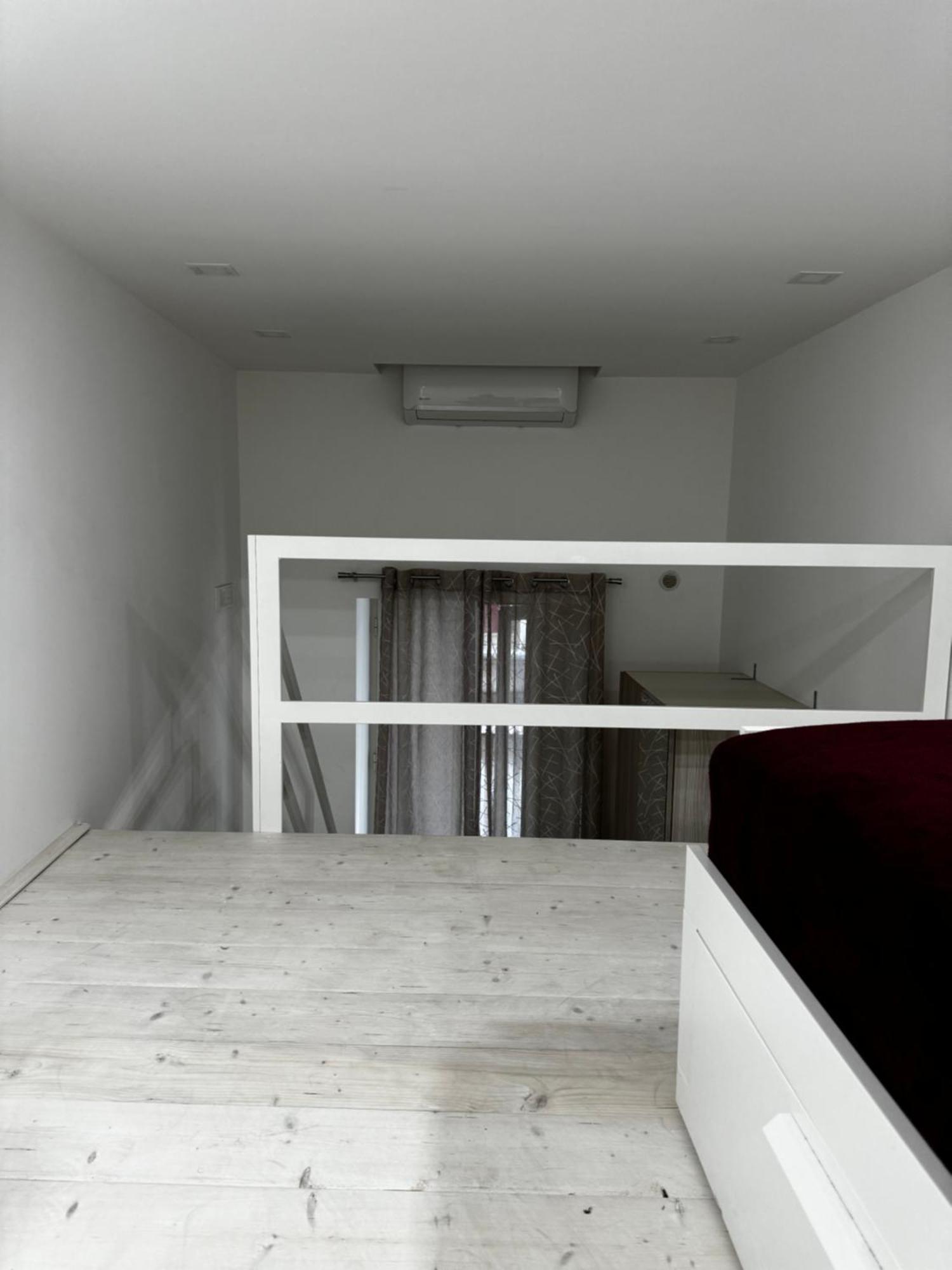 Terno Su Center Apartment